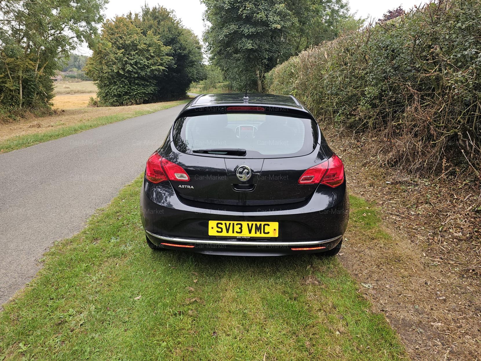 Vauxhall Astra 1.4 16v Energy Hatchback 5dr Petrol Manual Euro 5 (100 ps)