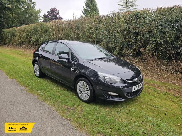 Vauxhall Astra 1.4 16v Energy Hatchback 5dr Petrol Manual Euro 5 (100 ps)